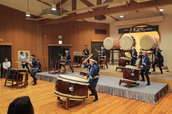 奥州須賀川松明太鼓保存会 須賀川市