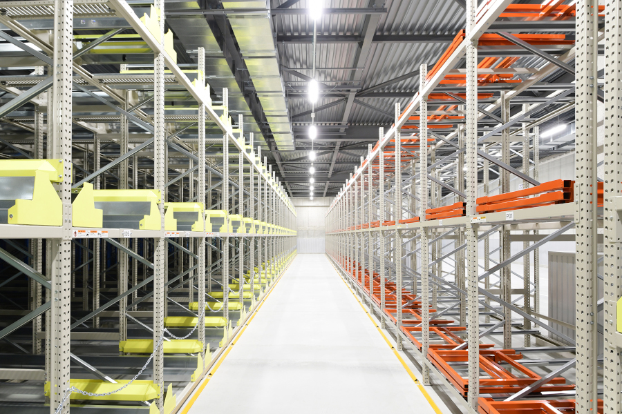 プッシュバックラック【某冷凍倉庫会社様】