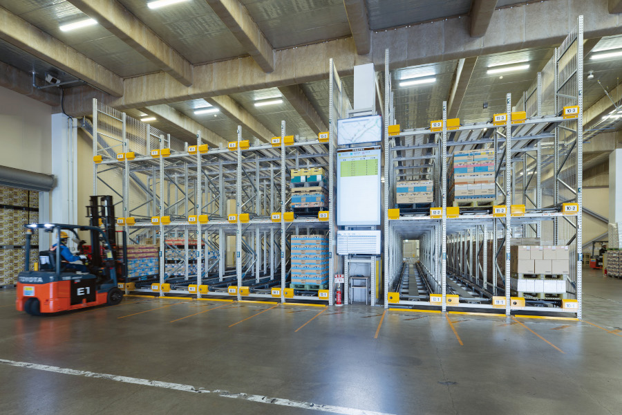水平流動ラック　ライブストレージ【某飲料メーカー様 配送センター】